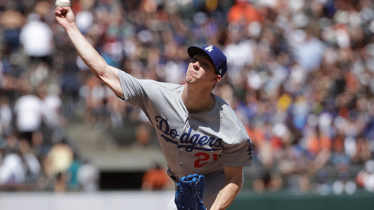 Buehler, Muncy lead Dodgers to 1-0 shutout of Giants